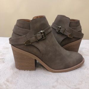 QUPID WOMENS ANKLE BOOTS